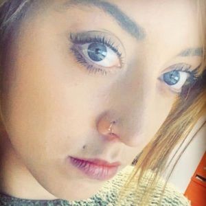 Meet your Posher, Melanie